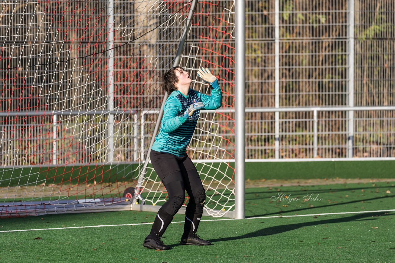 Bild 78 - wBJ VfL Pinneberg2 - Eimsbuttler TV 3 : Ergebnis: 5:0